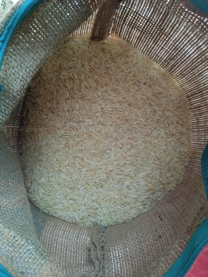 "1121 Pakistani Steam Basmati Rice by Rabbani Foods - Premium quality long-grain basmati rice in packaging."